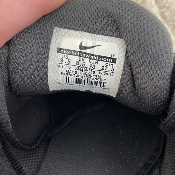 Grey Nike Skate Shoe 9.5 - Picture 3 of 5